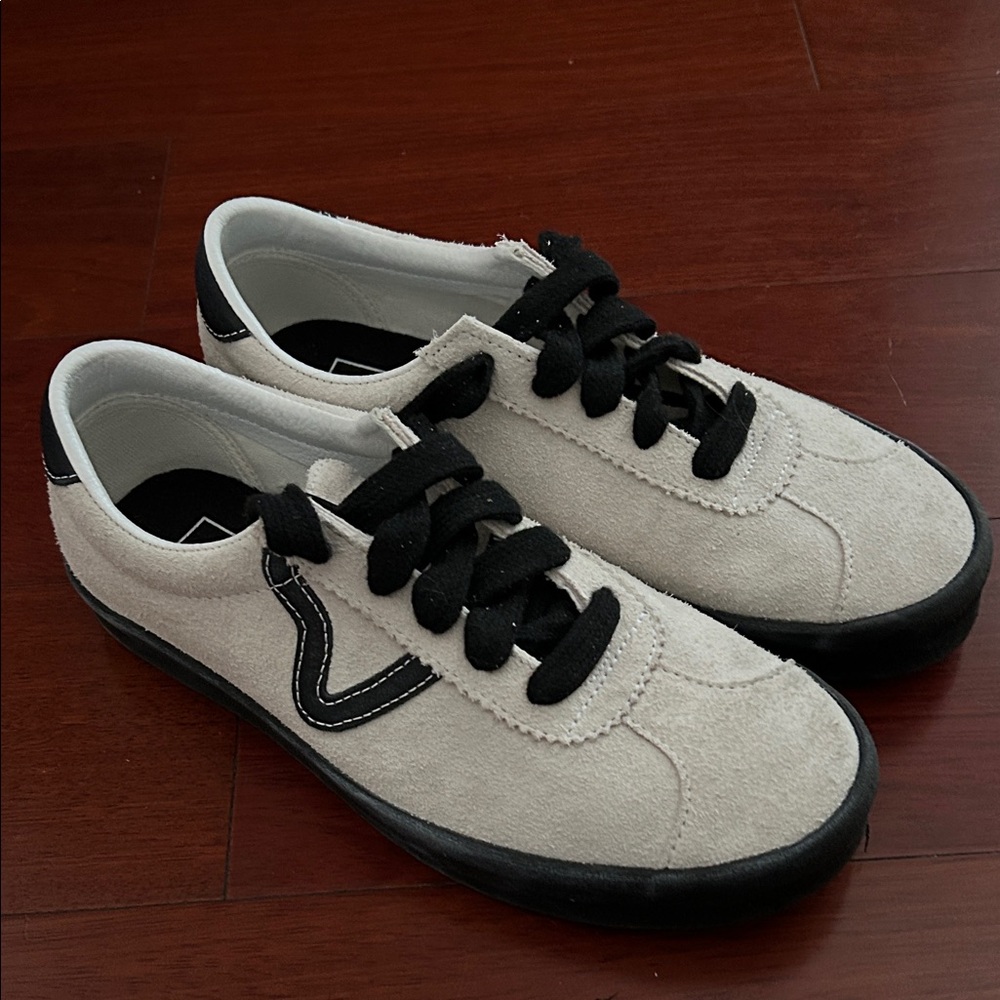 Vans Suede Black and light gray Sneakers